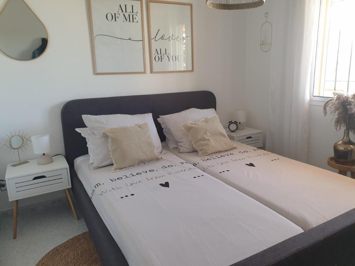 Brisamar Apartment Torrox Bagian luar foto