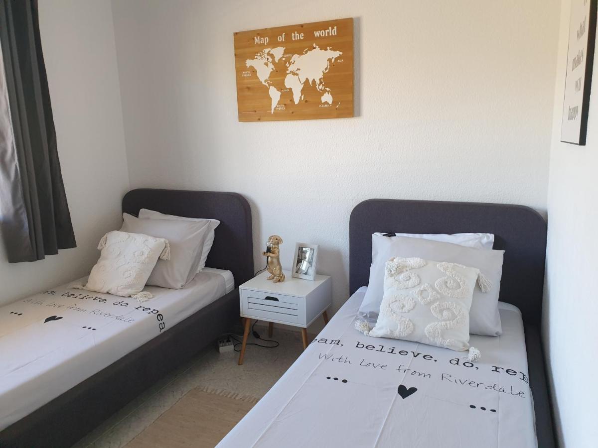 Brisamar Apartment Torrox Bagian luar foto