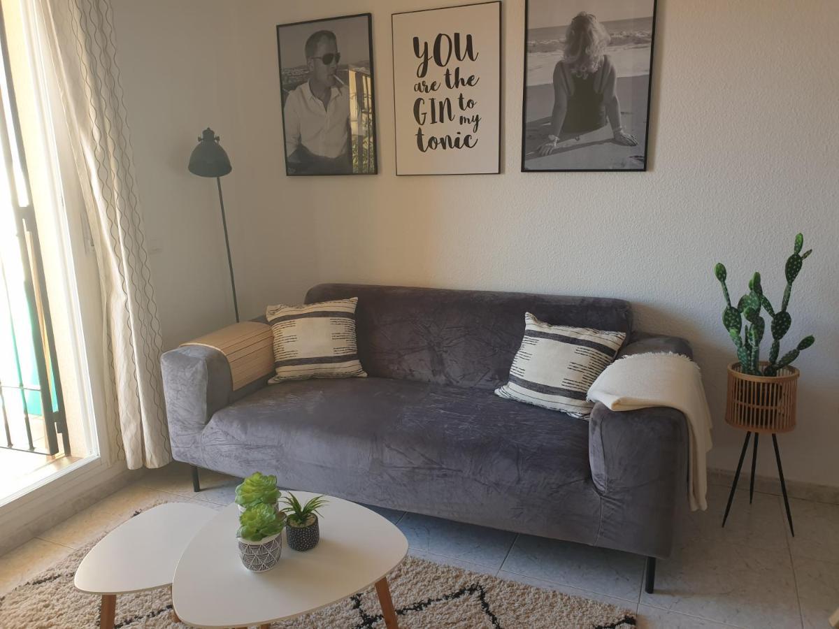 Brisamar Apartment Torrox Bagian luar foto