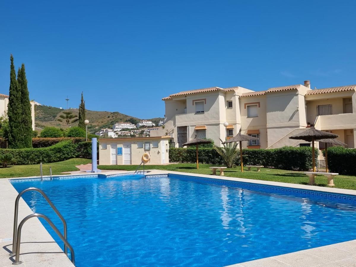 Brisamar Apartment Torrox Bagian luar foto